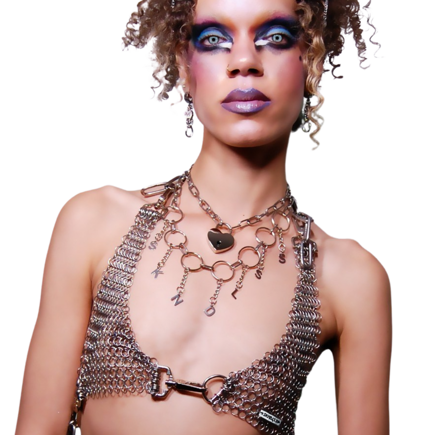 SKNDLSS CHARMED NECKLACE