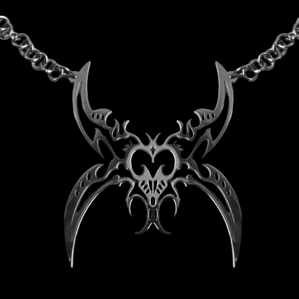 BLADE-FLY NECKLACE