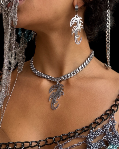 DRAGON NECKLACE