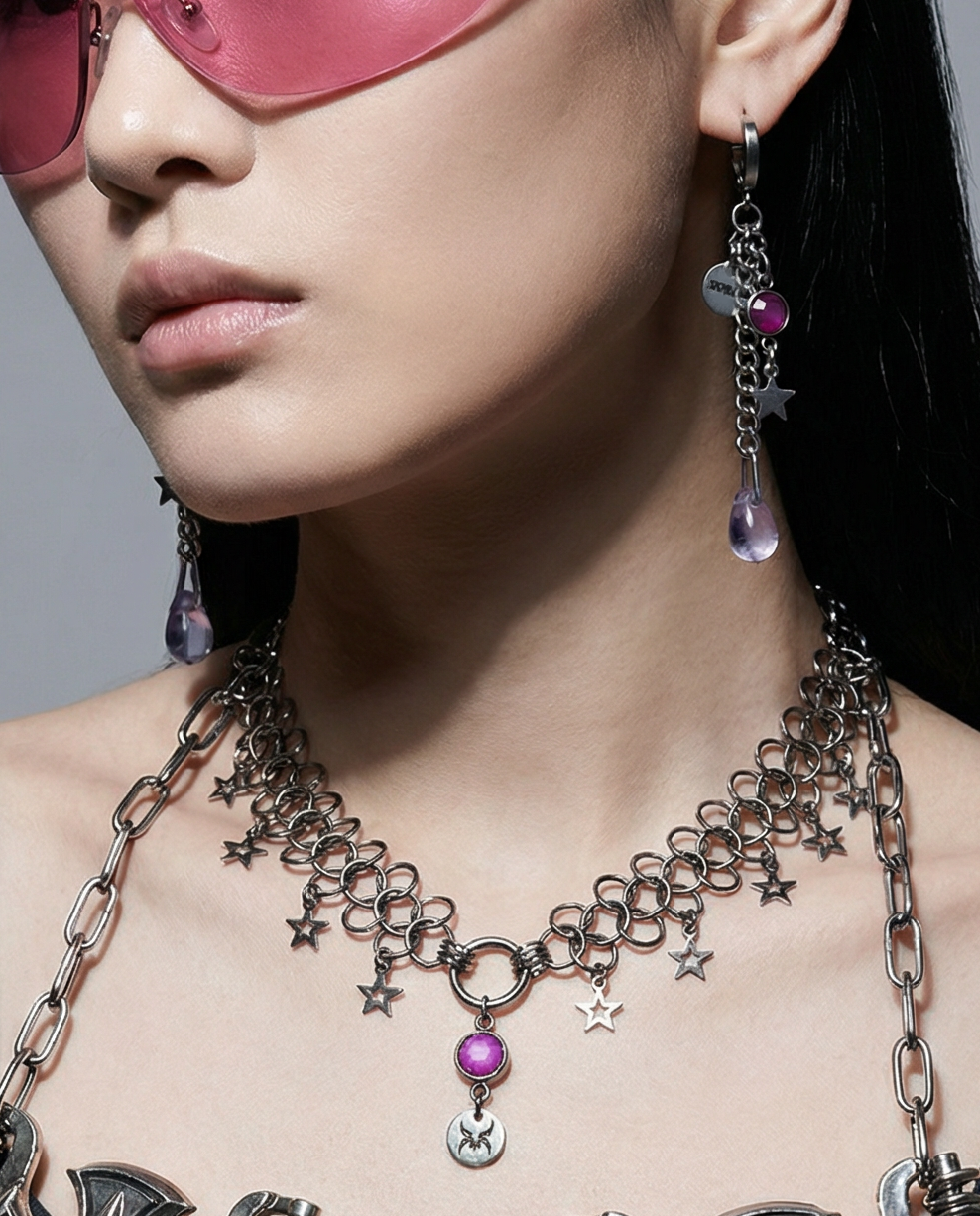 A STAR IS BORN CHOKER