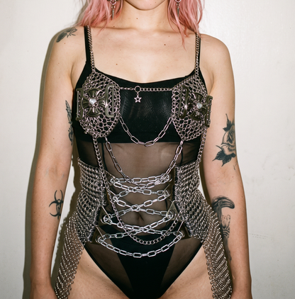 ARMED CORSET