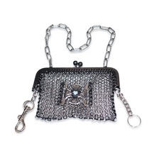 Load image into Gallery viewer, SKNDLSS chainmaille purse 
