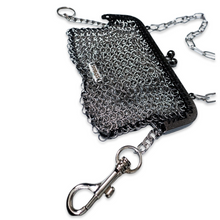 Load image into Gallery viewer, SKNDLSS chainmaille purse 
