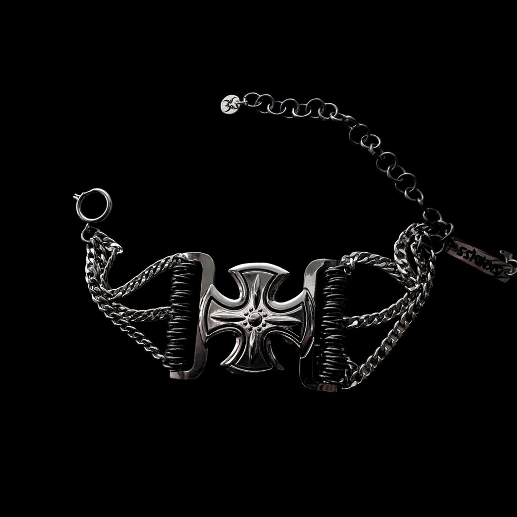 Runway Crossed Choker