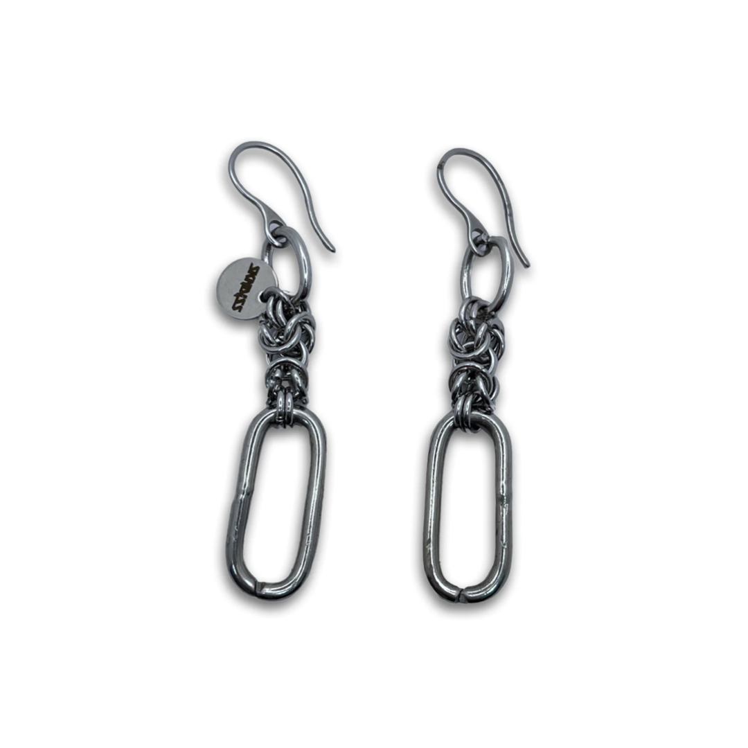 HARDWARE EARRINGS 1004