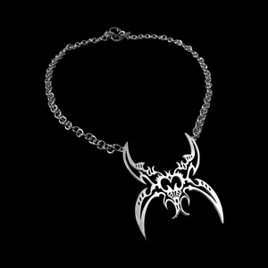 BLADE-FLY NECKLACE