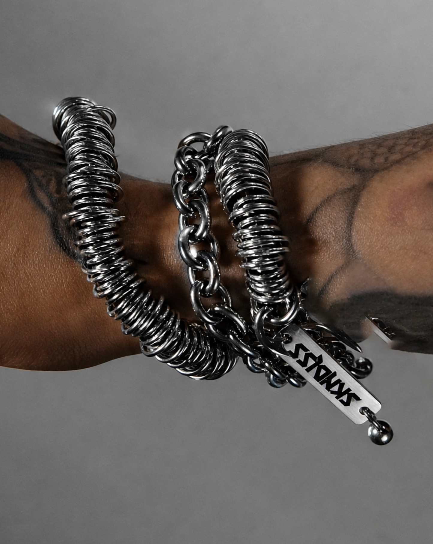 METAL TORNADO BRACELET V1