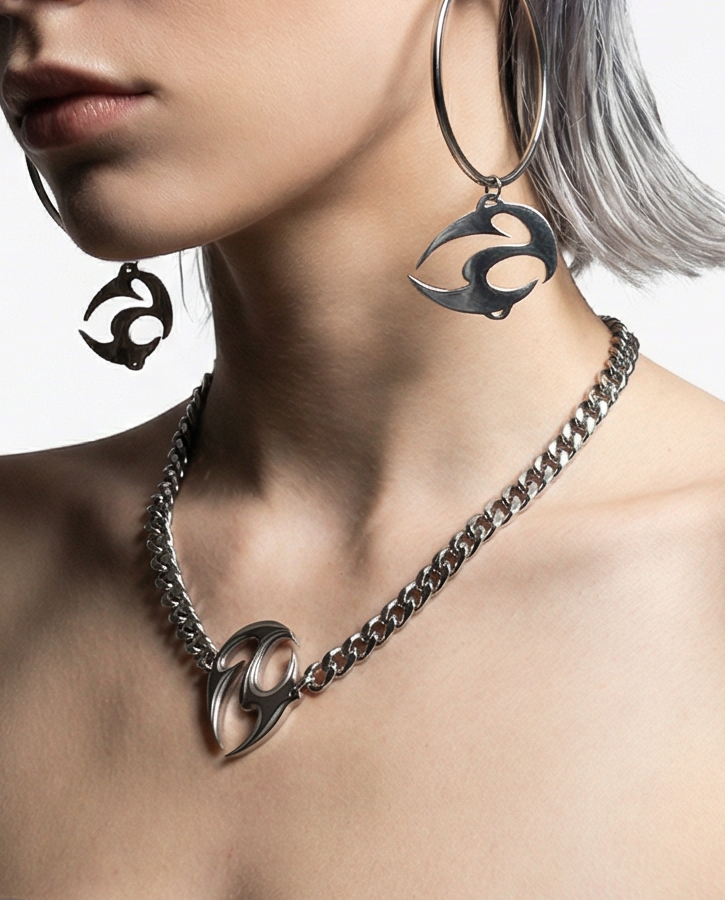 MACABRE NECKLACE 2002