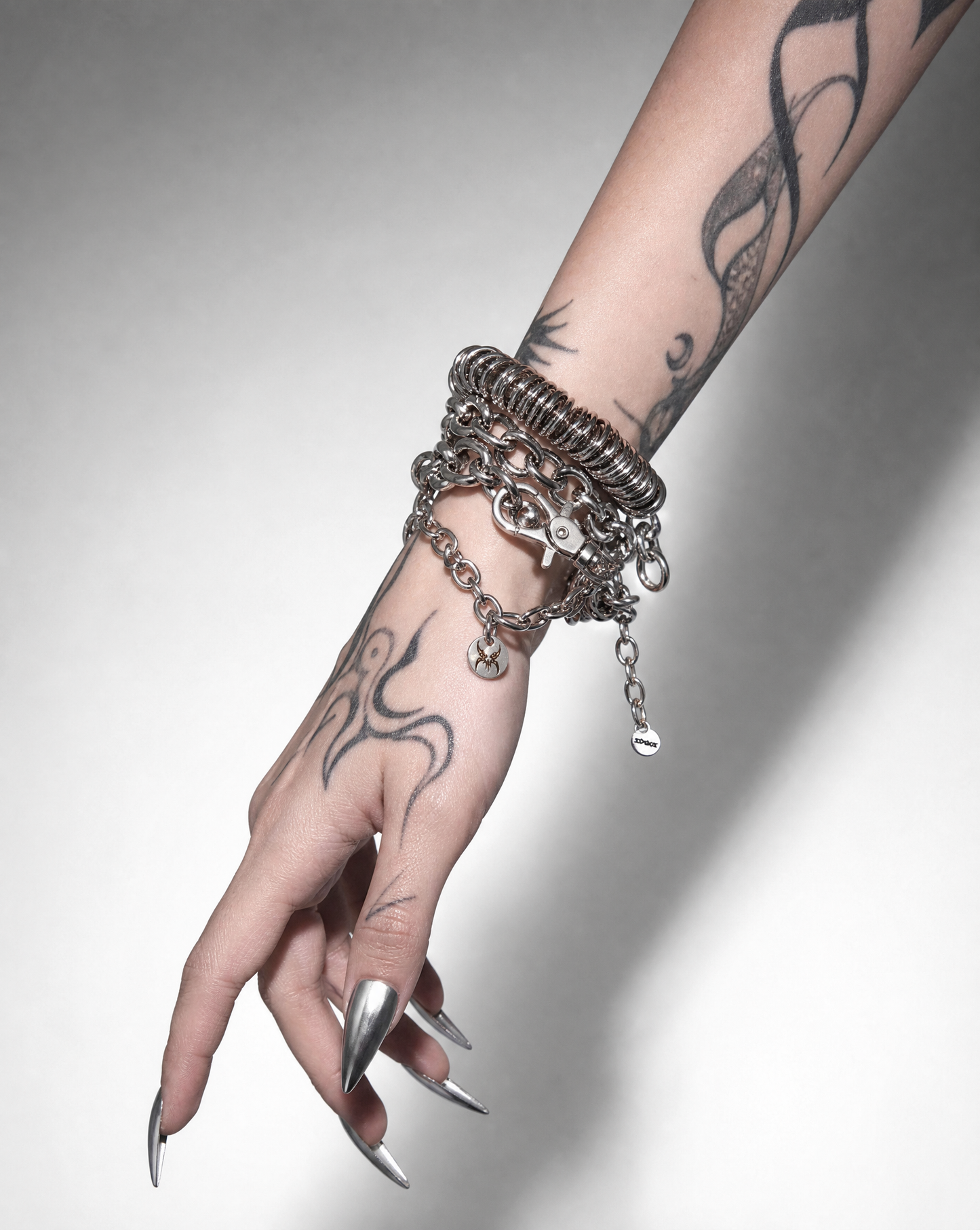 METAL TORNADO BRACELET V1