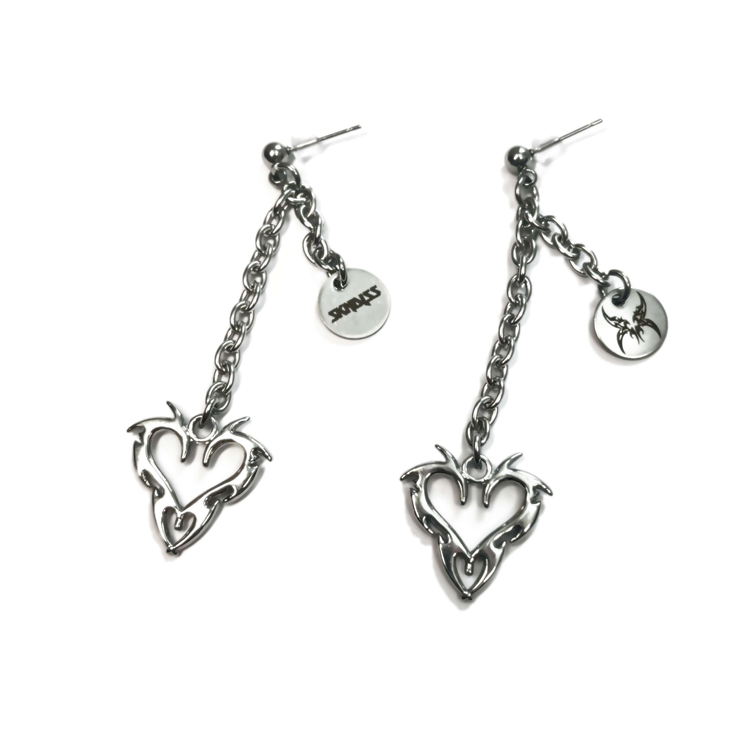 THORNED HEART EARRiNGS