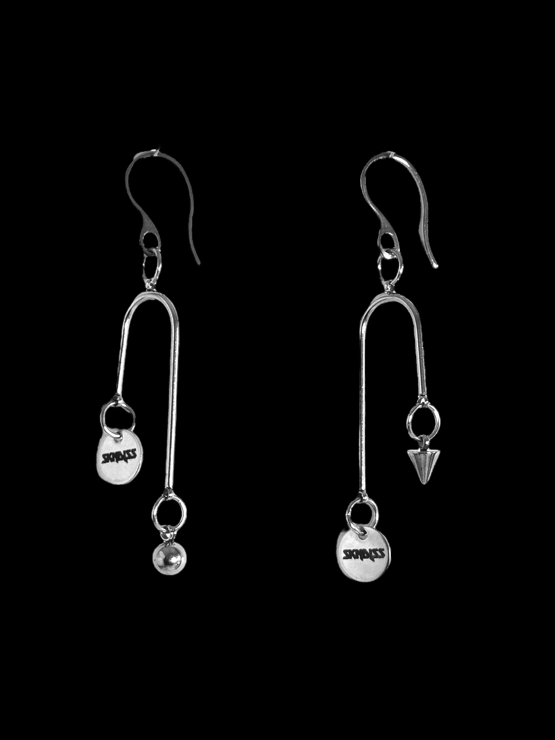 TWIN FAULT EARRINGS