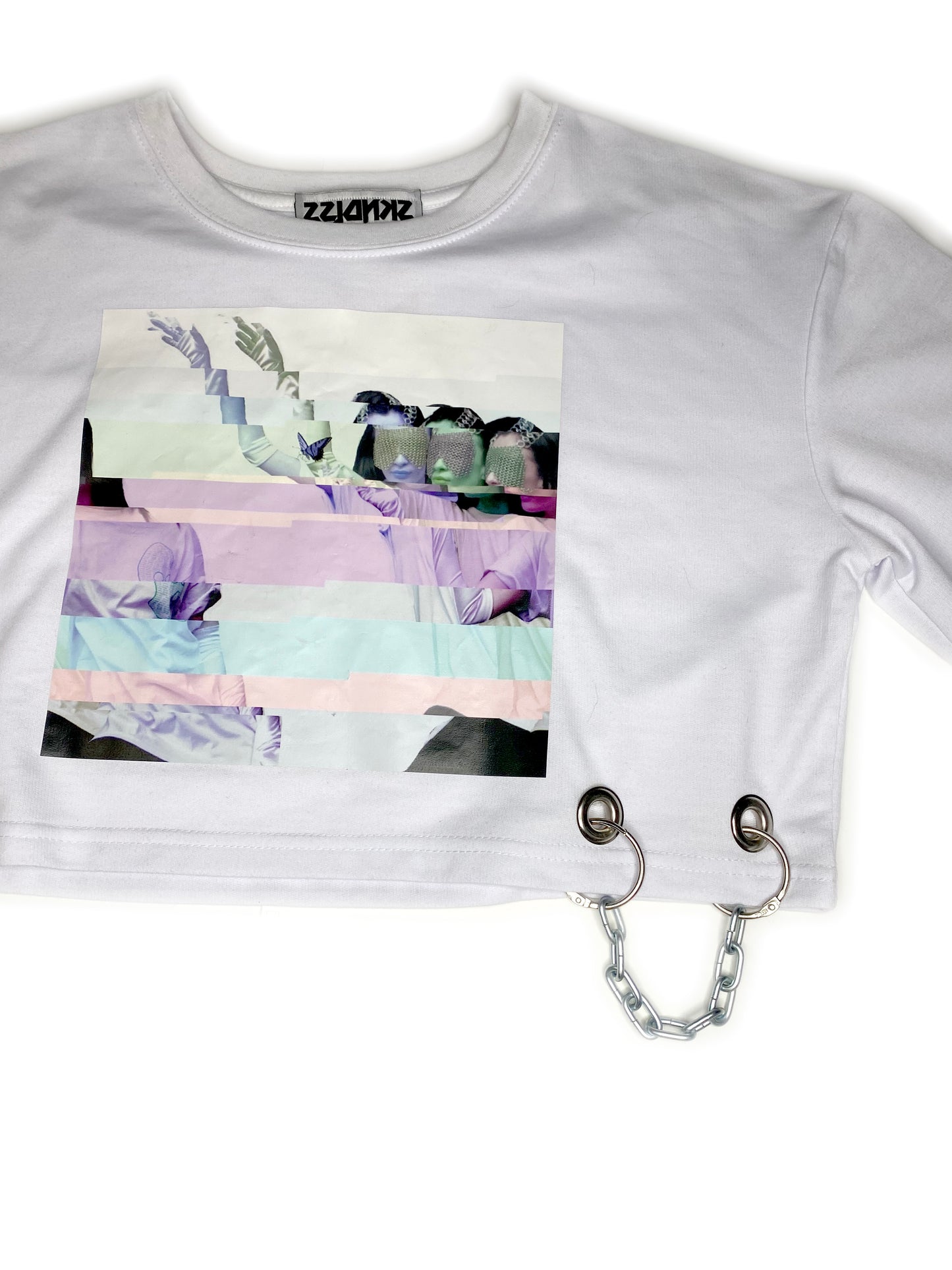 GLITCH FANTASY T-SHIRT