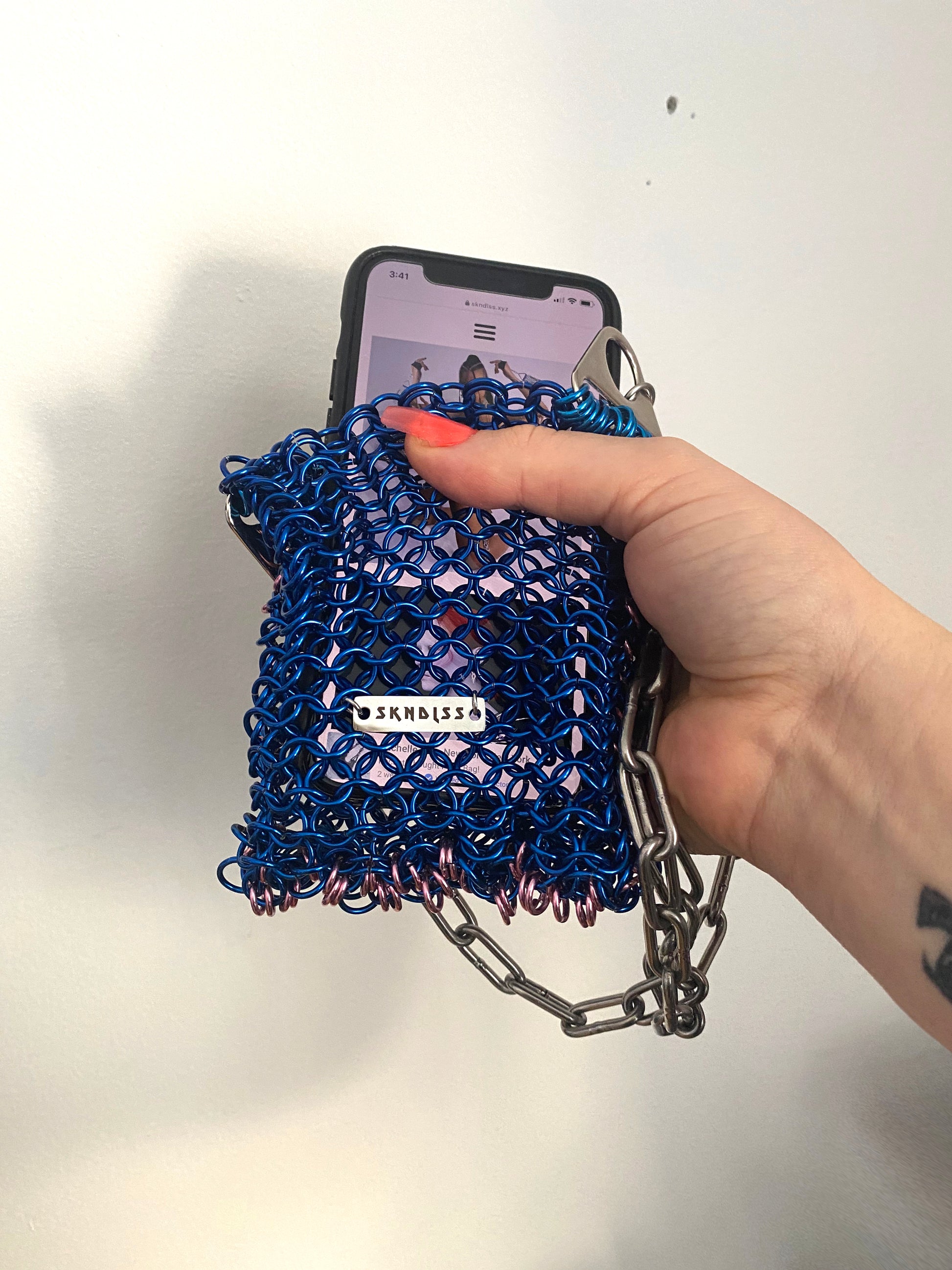 metal chainmail clutch purse iphone