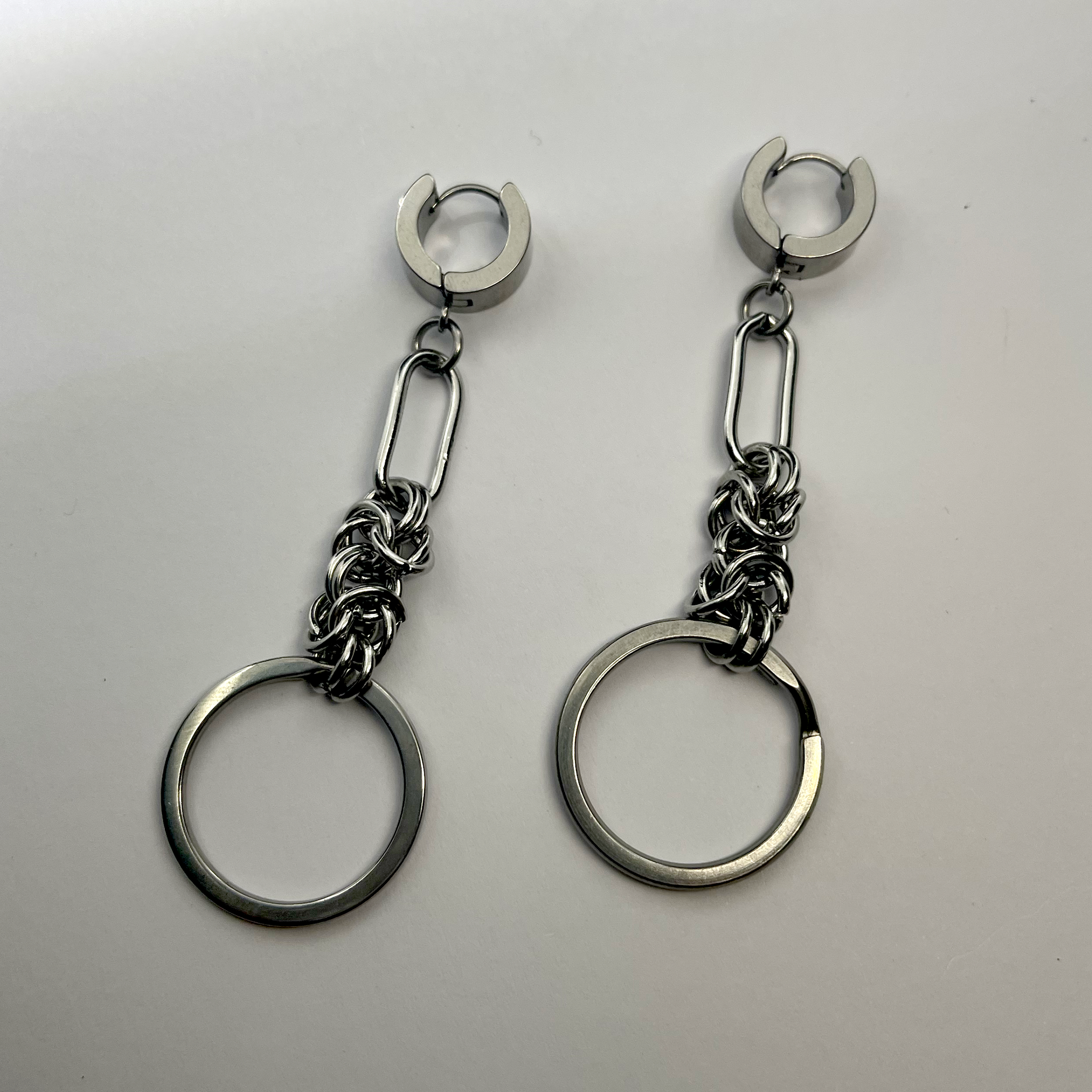 HARDWARE EARRING 1001